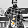 La librería Leo de Valencia se llena de flores silvestres