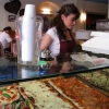 Comer pizza en Roma – Fontana di Trevi