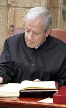 Pascual Sala, asiste al Tribunal de las Aguas de Valencia