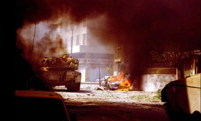 Resguardados al amparo de los tanques