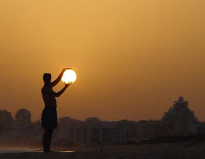 Sol en las manos