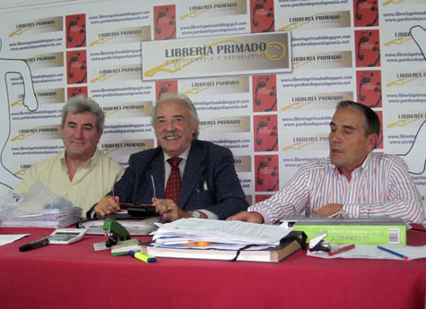 Reunión Grupo Literario de ALFAMBRA (Librería Primado)
