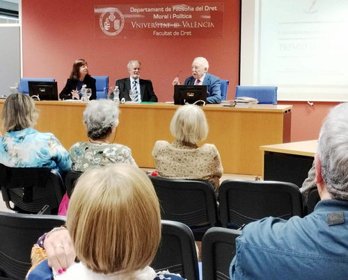 poner-charla-con-publico